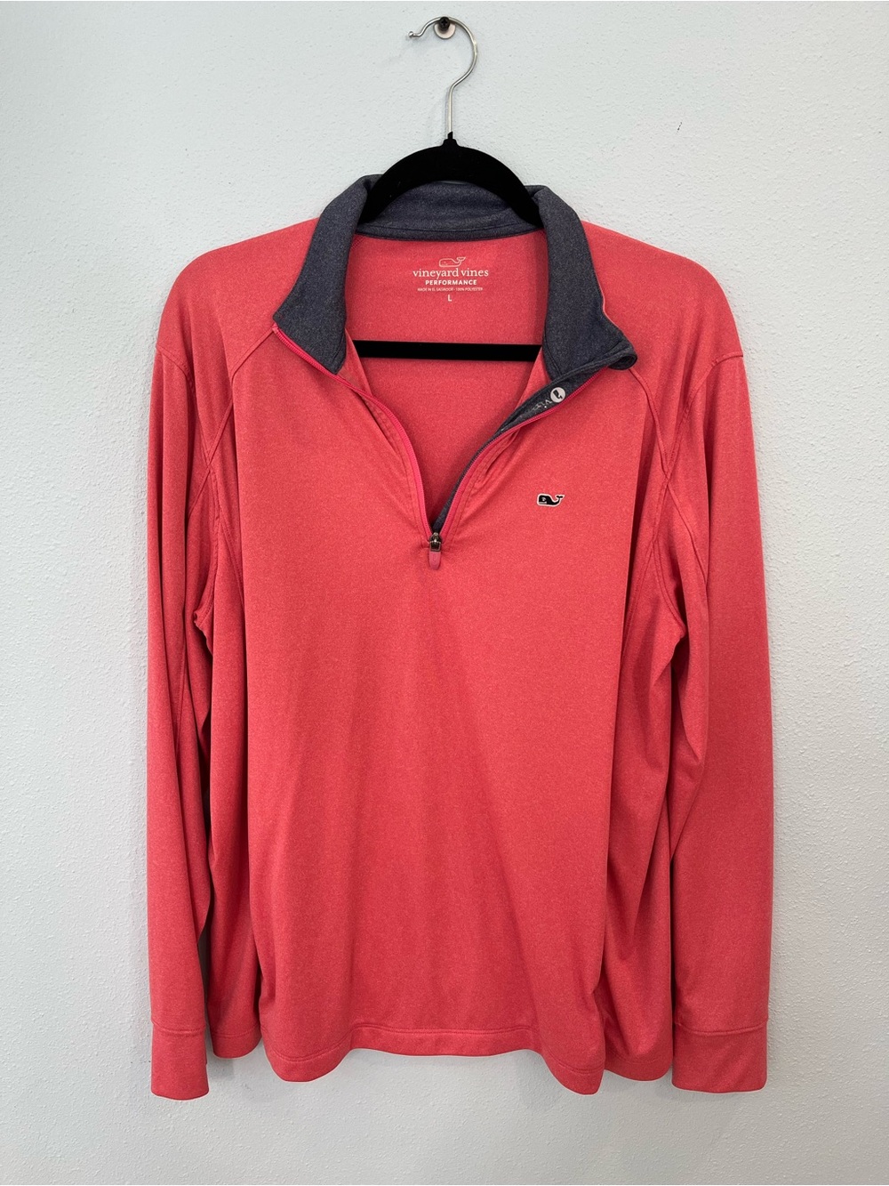 Vineyard Vines unisex Coral Half-Zip with Dark Gray Collar